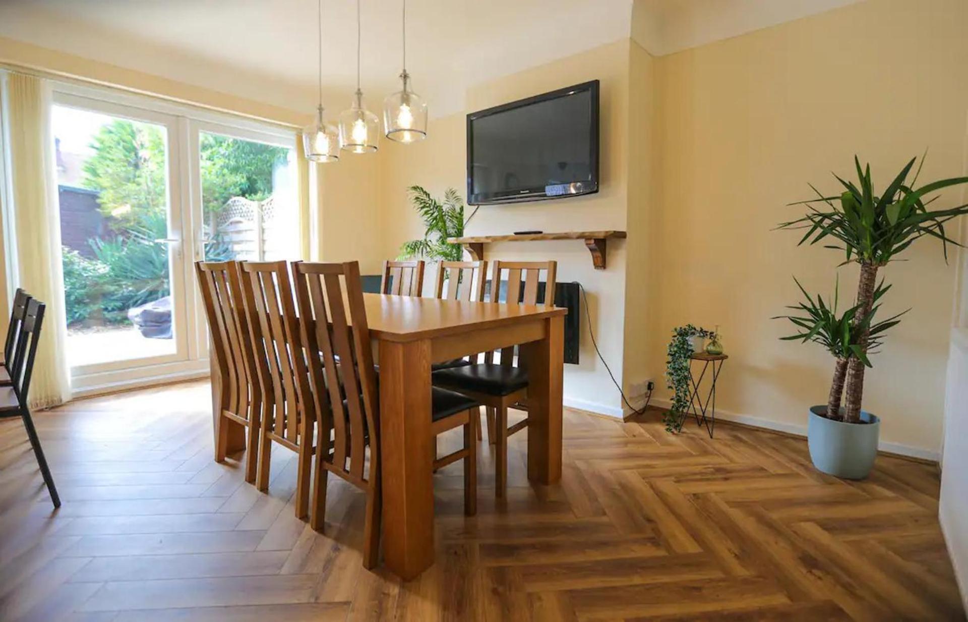5Bed House Wirral Near Liverpool Chester Bagian luar foto